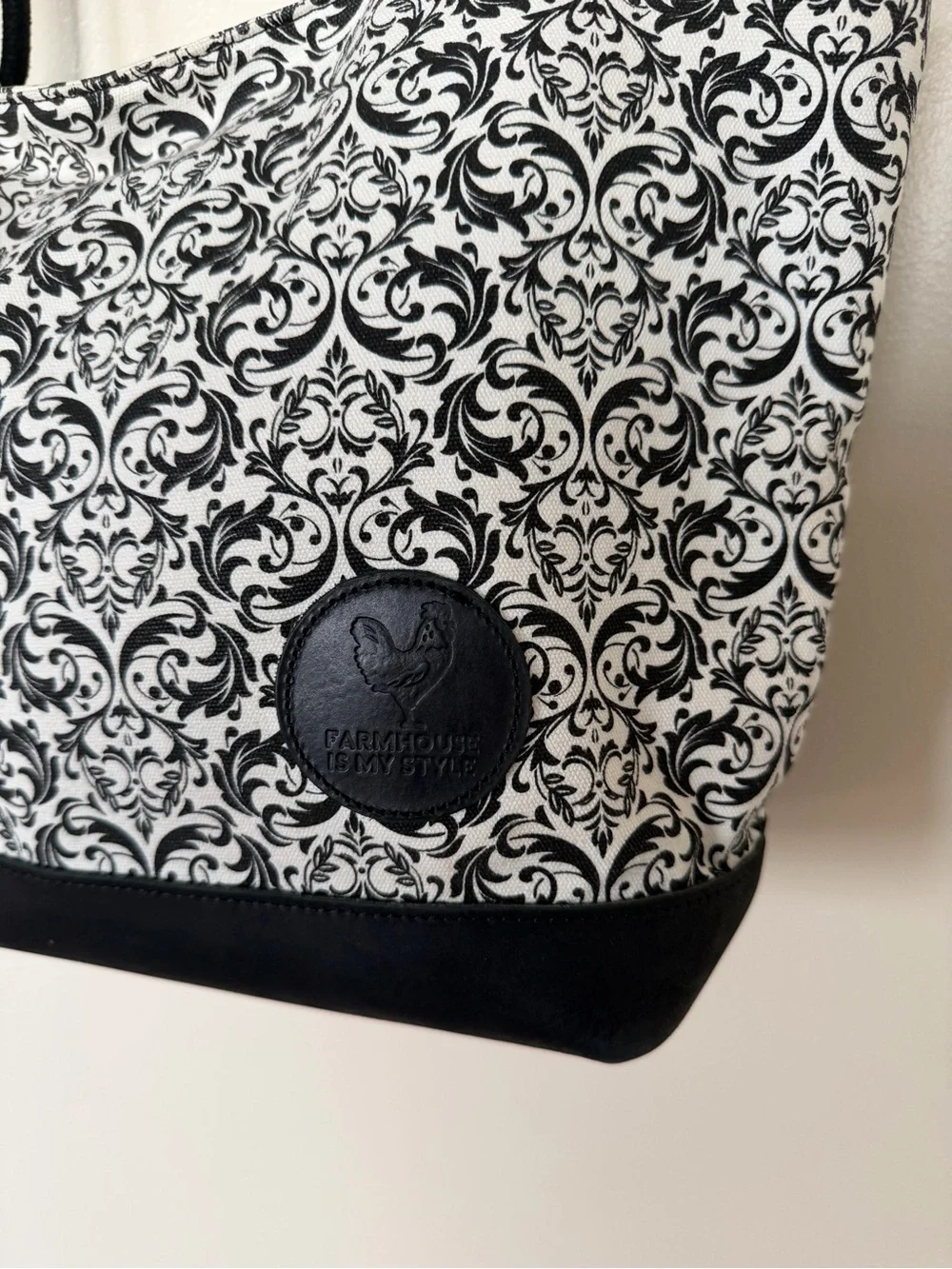 CLASSIC FARMHOUSE BAG Black & White Printed Tote Farmhouse is my Style